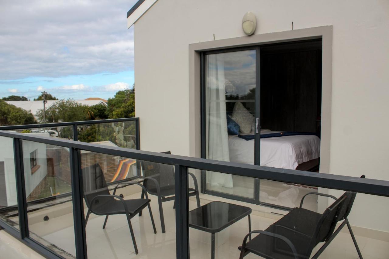 Elizabeth House Hotel Hermanus Exterior photo