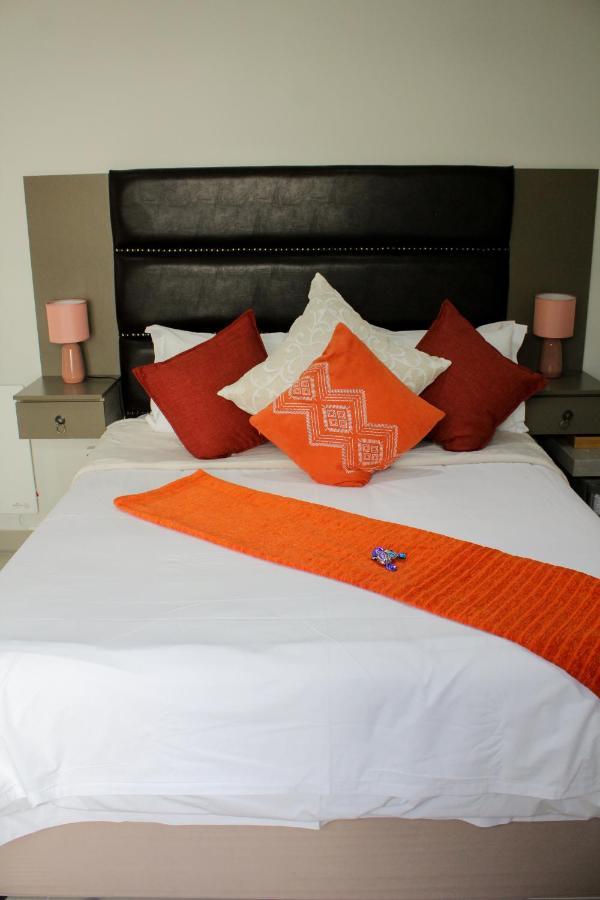 Elizabeth House Hotel Hermanus Exterior photo