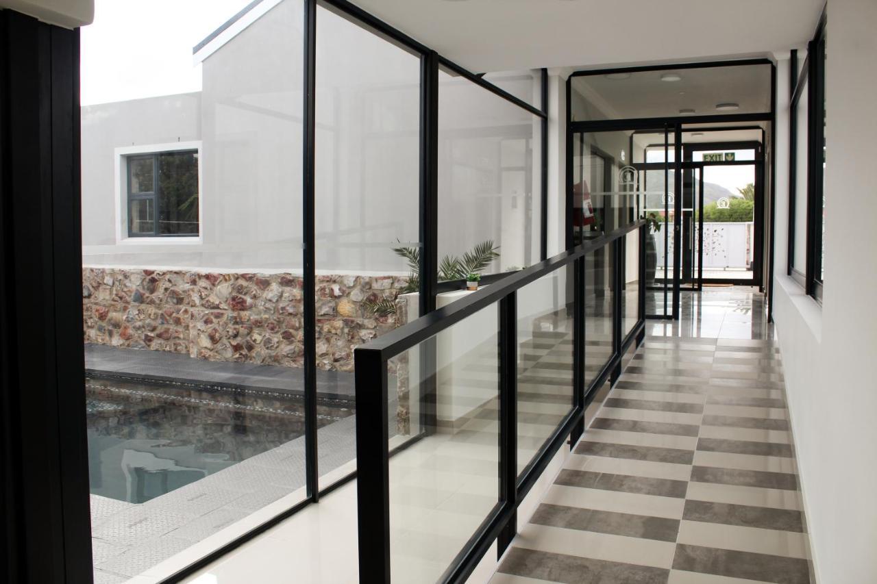 Elizabeth House Hotel Hermanus Exterior photo